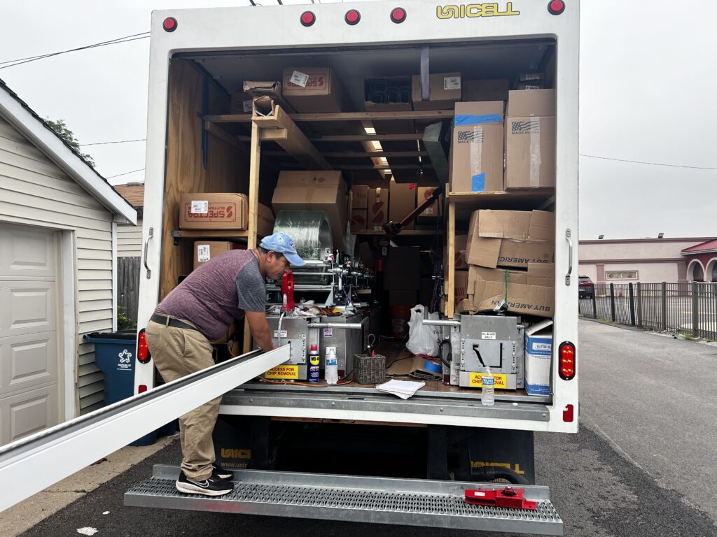 Seamless Gutter delivery Company